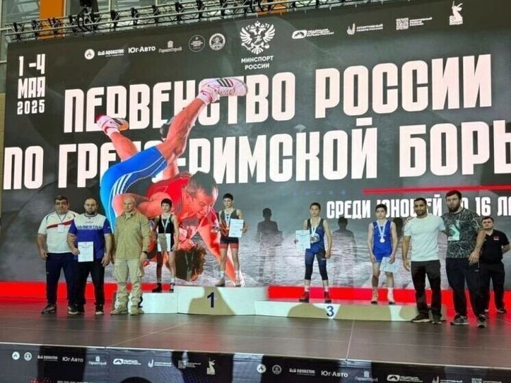 На первенстве России по борьбе призером стал спортсмен из Башкирии