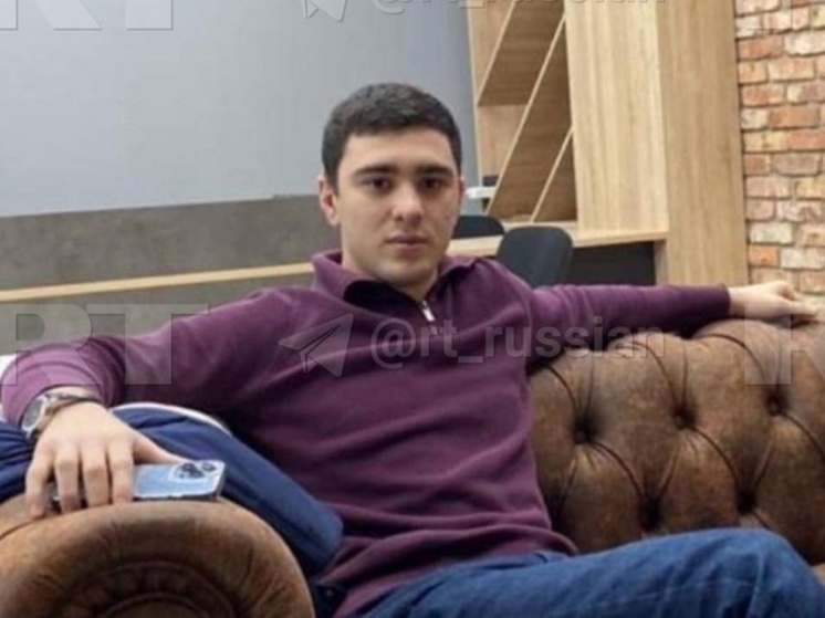 У погибшего в Махачкале полицейского три недели назад родилась дочь
