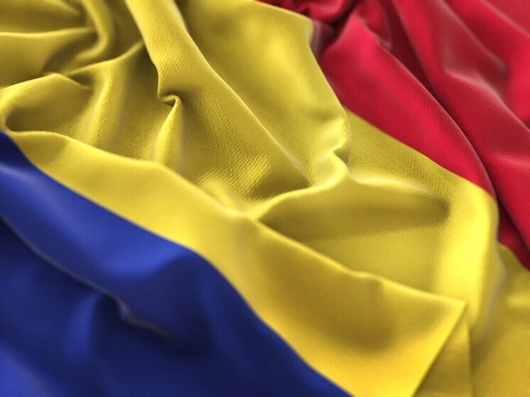 Фаворит президентских выборов в Румынии Симион призвал прекратить помощь Киеву