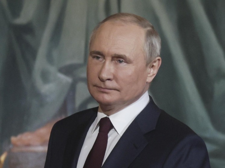 Президент Путин удостоил трех женщин звания «Мать-героиня»