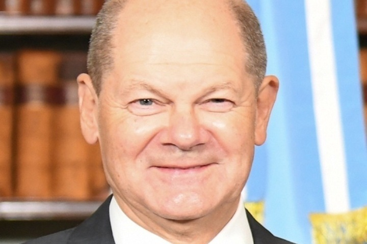 Покидающий пост Канцлера ФРГ Шольц пожелал удачи сменяющему его Мерцу