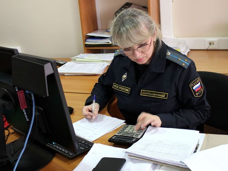 Смоленские судебные приставы восстановили нарушенные права покупателя