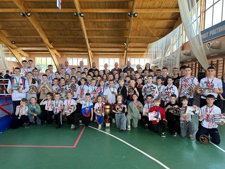 Спортсмены ДНР завоевали свыше 60 медалей на турнире по кикбоксингу «Шолоховская весна»