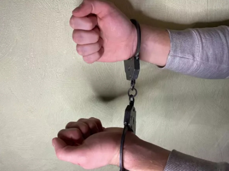 В Ростове задержали сотрудника административной инспекции по подозрению во взятке