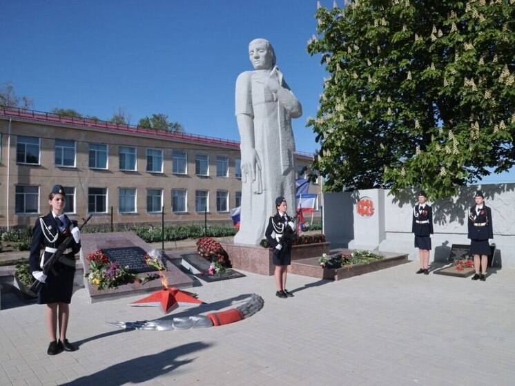 В Советском районе открыли памятник воинам-односельчанам