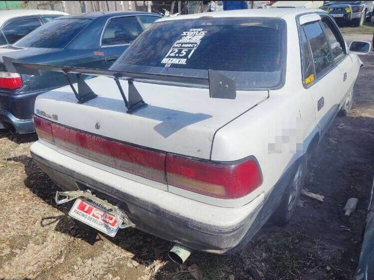 Парень без прав протаранил Дом культуры на авто в Приморье: возбуждено дело