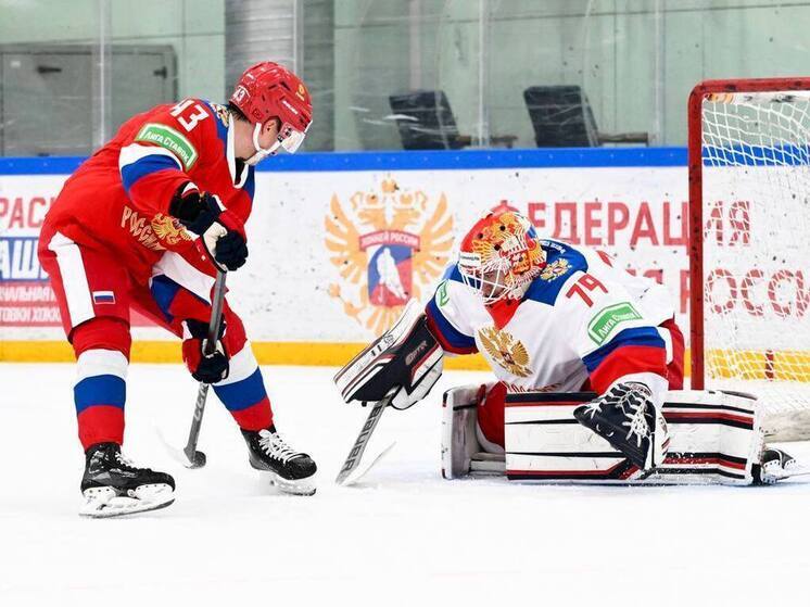 Игрок тульского АКМ Попов сыграл в составе сборной России против Беларуси