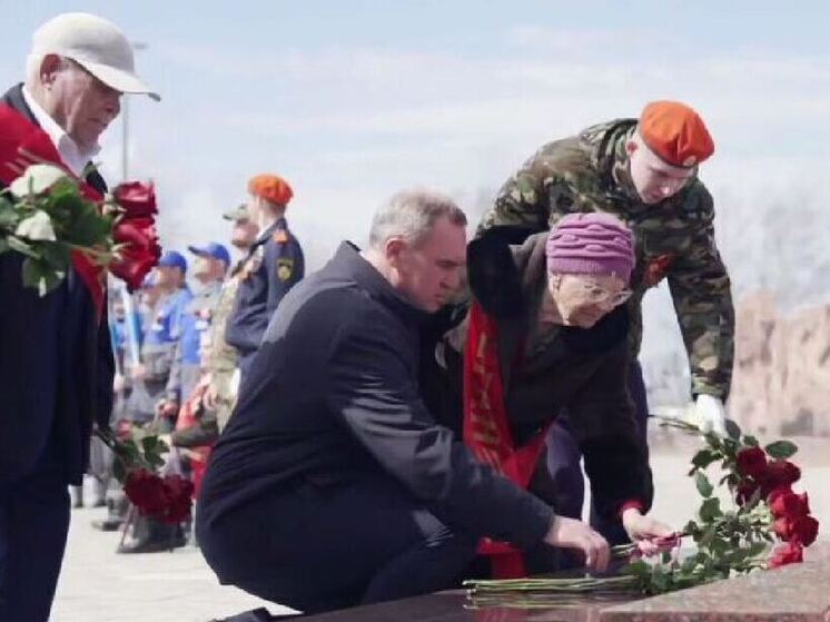 В Югре зажжен Вечный огонь в рамках всероссийской акции
