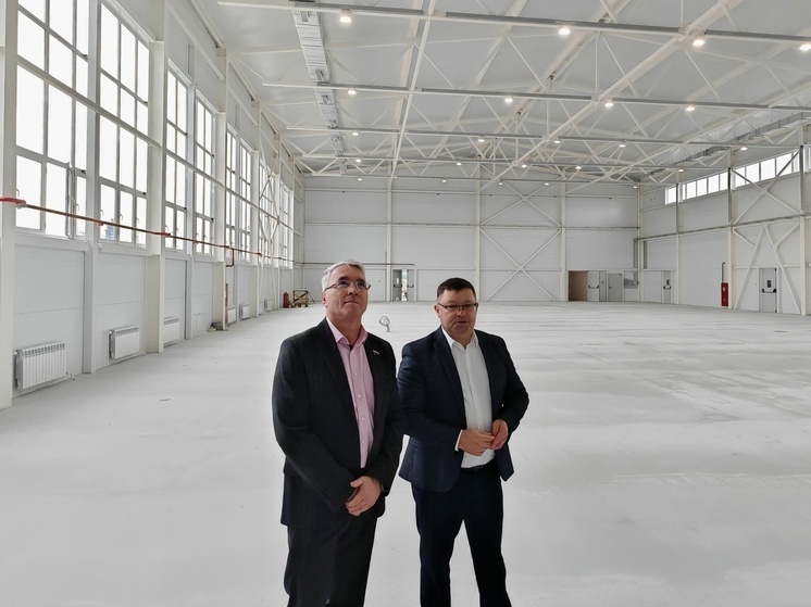 Политик Эдуард Кузнецов оценил готовность социальных объектов в станице Октябрьской