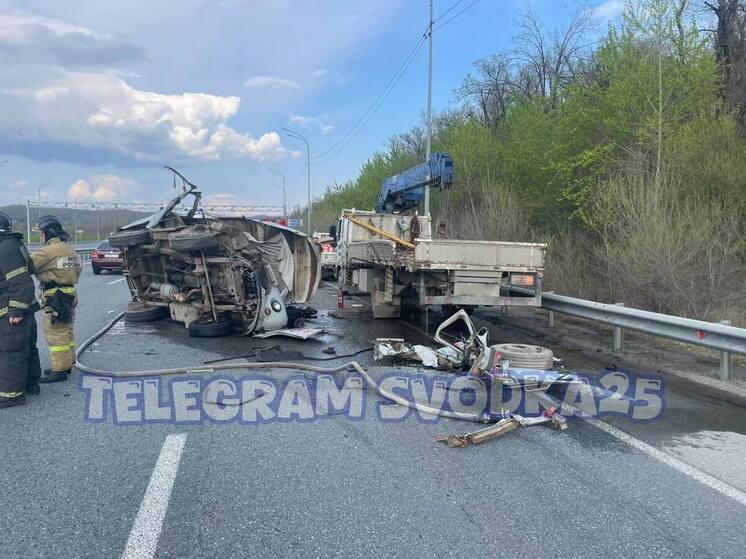 Один человек погиб в результате ДТП с переворотом на трассе Владивосток - Артем