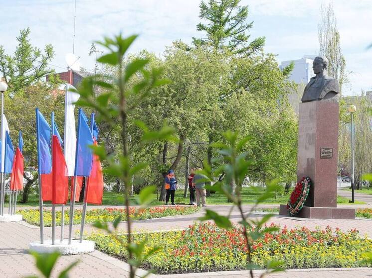 В Омске началось масштабное озеленение – в этом году город украсят более 700 тысяч цветов