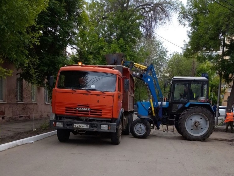 В Астрахани за выходные с улиц города вывезли свыше 260 тонн мусора