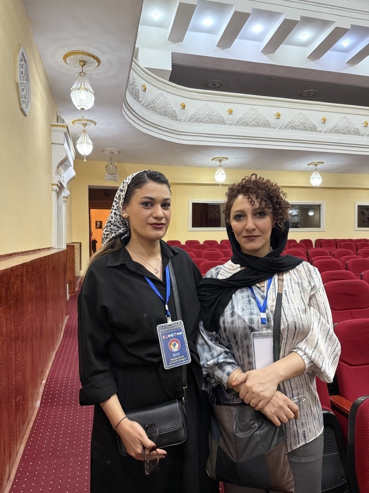 В Душанбе представили иранский спектакль о власти и страхе