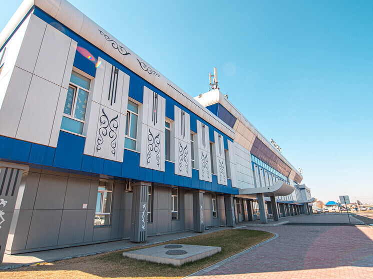 Почти 500 пассажиров отправились из Абакана в Екатеринбург с открытия рейса