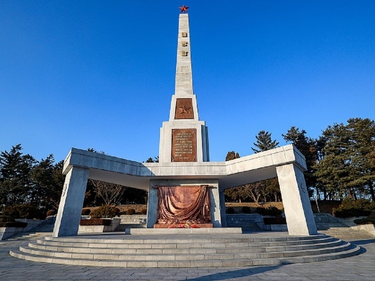 Новый международный туристический поезд отправится из Владивостока в КНДР