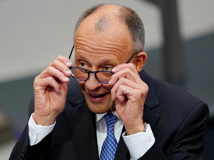 Десятый канцлер ФРГ одержал победу на выборах со второй попытки