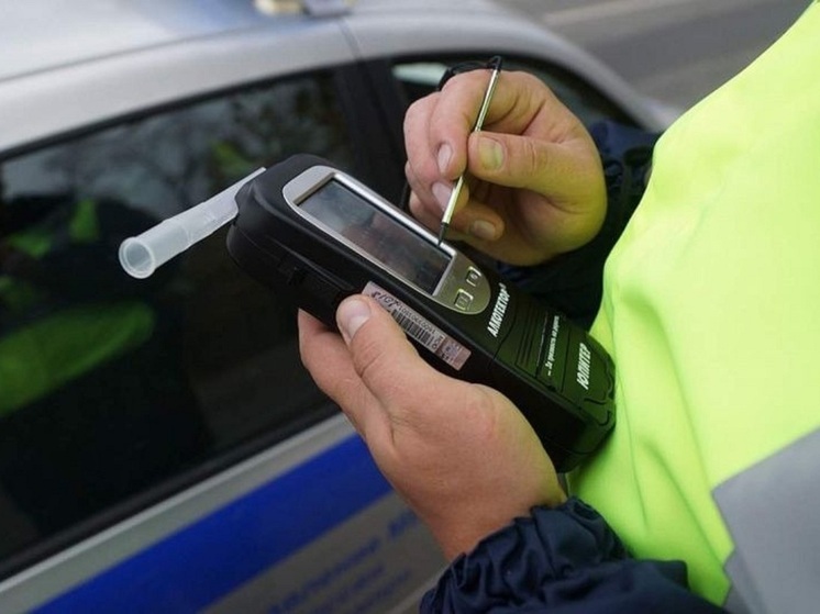У двух жителей Калмыкии за пьяную езду изъяли транспортные средства