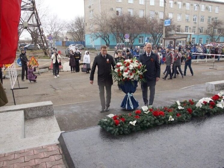 В Комсомольске-на-Амуре почтили память работников Амурского судостроительного завода, погибших во время ВОВ