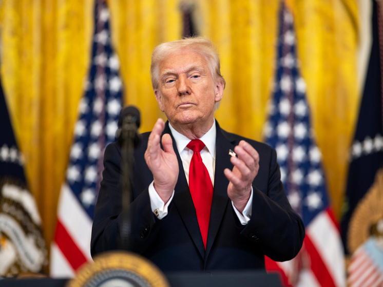 Трамп назвал решение исключить Россию из G8 очень глупым