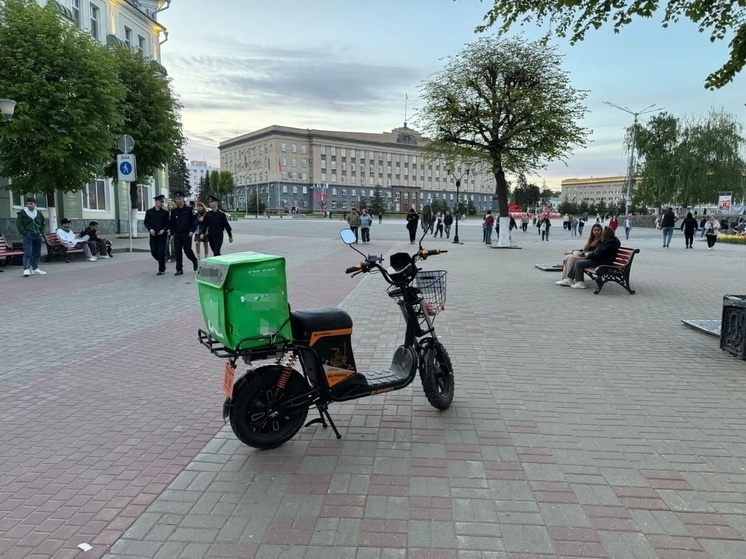 В Орле электросамокатчик сбил подростка