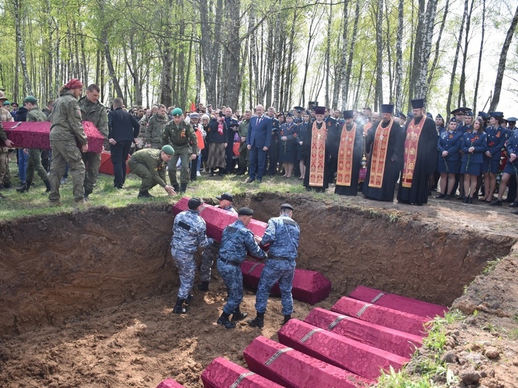 В Орловской области перезахоронили останки 133 советских солдат