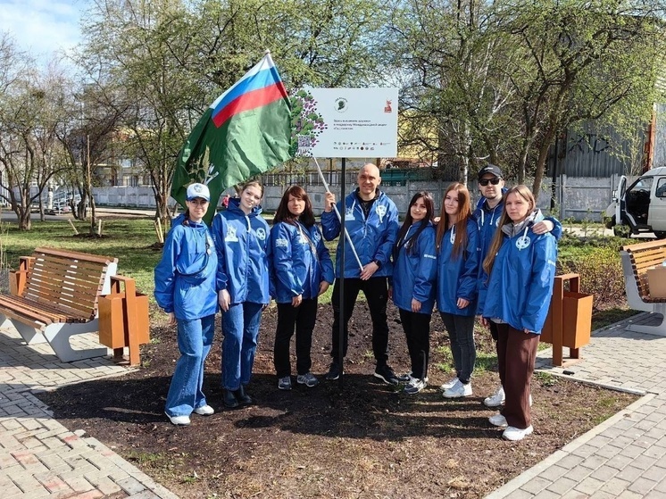 Члены Молодёжного совета ГУФССП России по Пермскому краю приняли участие в международной акции «Сад памяти»