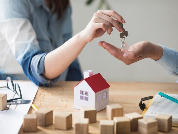 Эксперты отмечают, что апрельские продажи ипотеки и авто выросли на 10%