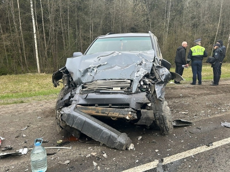Два человека погибли в ДТП на трассе под Грязовцем