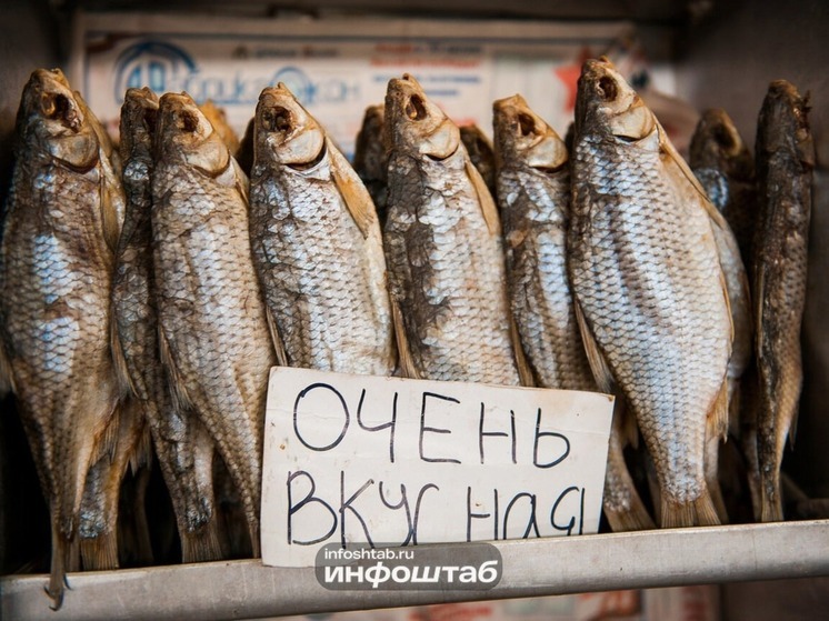 Доставала воблу: стали известны обстоятельства гибели выпавшей из окна астраханки