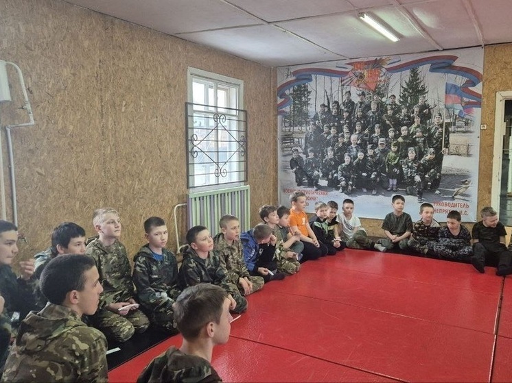 Молодежь Приангарья пообщалась с участниками СВО