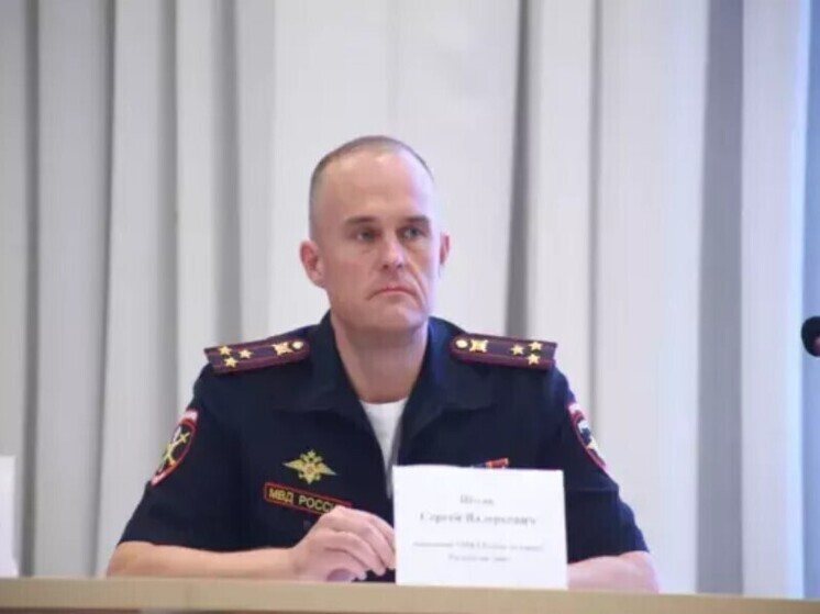 Экс-главе Управления МВД Ростова оставили в СИЗО до 11 июня