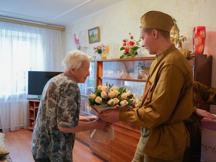 Ярославские сотрудники «Россети Центр» навестили ветеранов-энергетиков