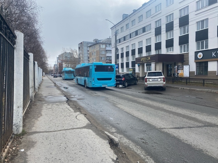 Движение городских автобусов 8 и 9 мая будет осуществляться по расписанию выходного дня