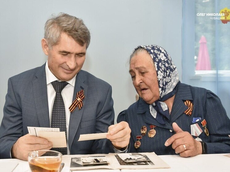 Олег Николаев поздравил тружеников тыла и детей войны с Днём Победы