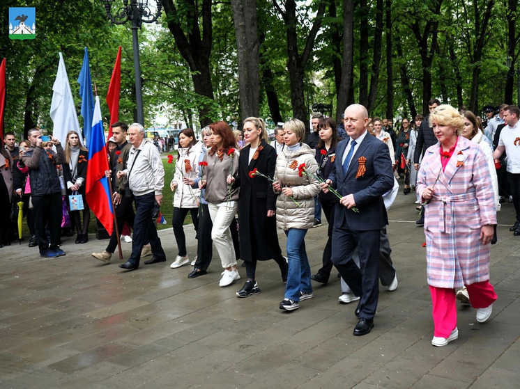 В Орле в сквере Гуртьева прошел митинг памяти