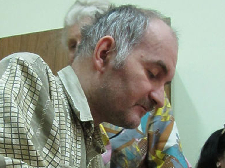 Ставшего известного на весь мир «кукольника» (делал кукол из мертвых детей, которых выкапывал на кладбище) историка Анатолия Москвина не выпустили из психиатрической больницы
