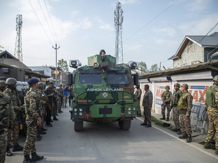 Samaa TV: в Лахоре прогремело несколько взрывов на фоне напряженности с Индией