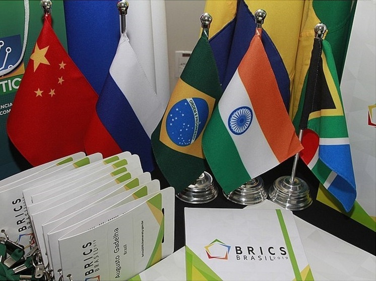 Руководитель МИД Венесуэлы заявил о планах страны по вступлению в БРИКС