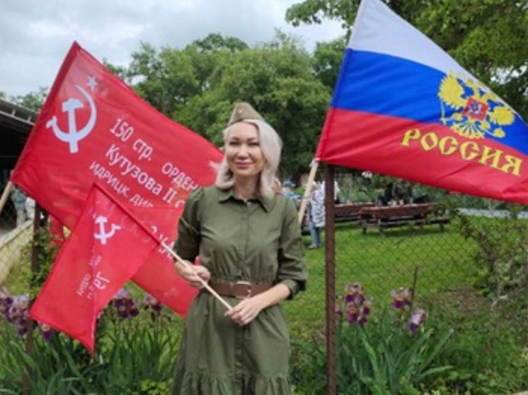 Ох уж эта противоречивая Европа! Пока одни страны вводят штрафы за ношение георгиевских ленточек, грозятся депортацией за публичное празднования Дня Победы, другие разрешают «Бессмертные полки» и праздничные концерты