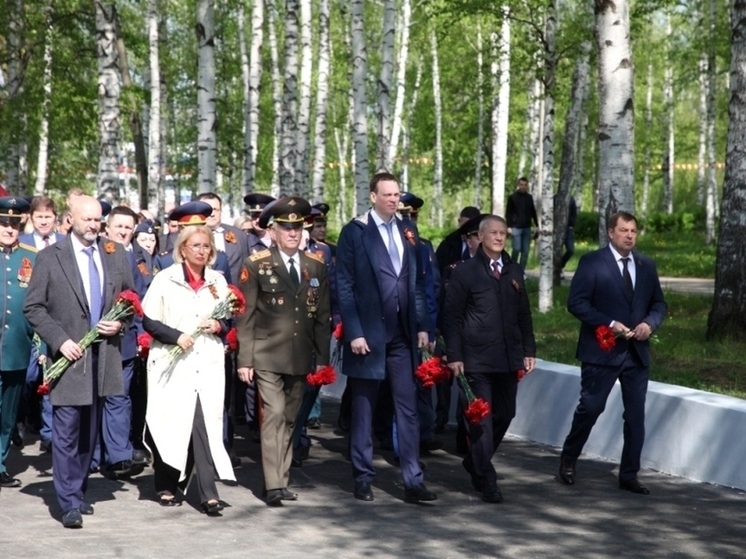 Депутаты Рязгордумы почтили память погибших в Великой Отечественной войне