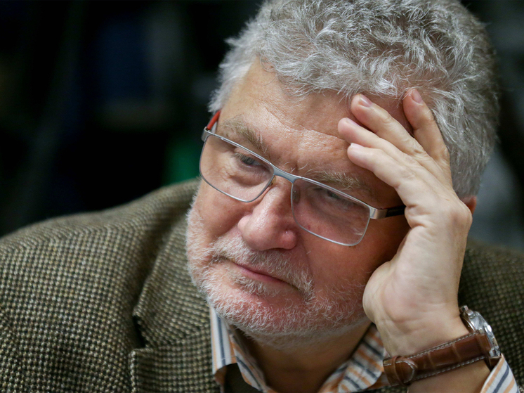 Прозаик, поэт, публицист, руководитель Национальной ассоциации драматургов Юрий Поляков раскритиковал заявление Дональда Трампа о том, что якобы США «выиграли (Вторую мировую) войну»:

«Присваивать себе чужие достижения – в традициях американцев