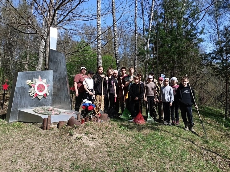 Василий Анохин: ко Дню Победы на Смоленщине обновили 1500 памятников и мемориалов