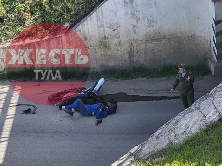 В Туле питбайкер на скорости влетел в ГАЗель