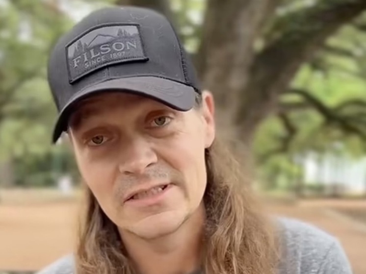 У вокалиста рок-группы 3 Doors Down Арнольда нашли последнюю стадию рака
