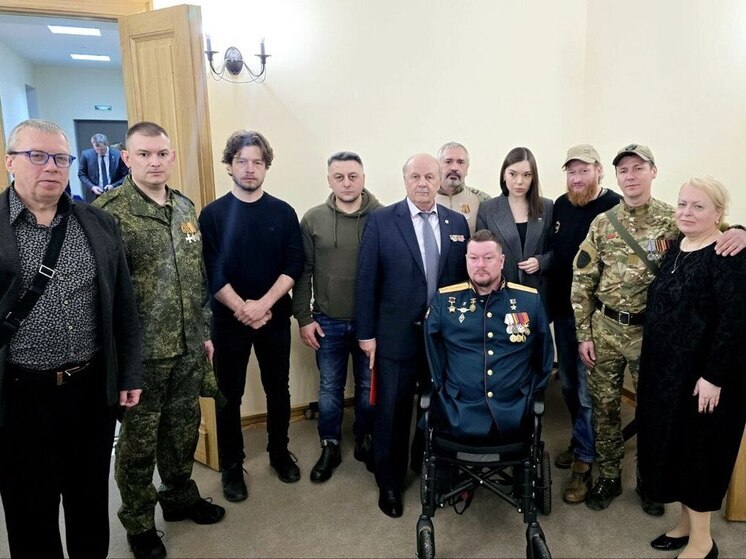 Накануне Дня Победы поэт Дмитрий Мельников (к которому в ряде ситуаций применимо определение «одиозный»), удивил пятитысячную аудиторию фолловеров в Телеграм достаточно любопытным заявлением