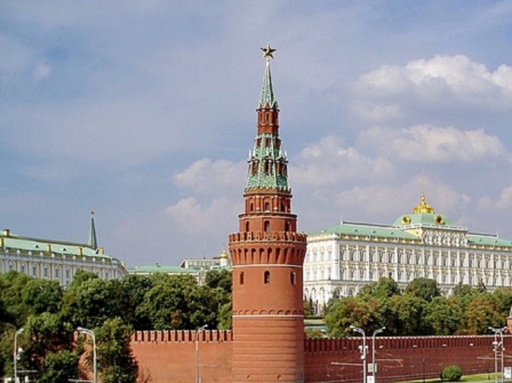 Премьер-министр Армении Пашинян отправился в Москву