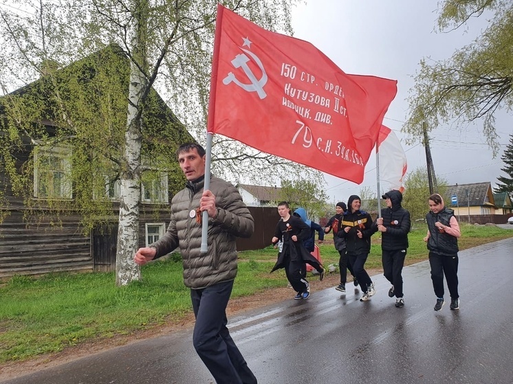 В Солецком округе прошла Эстафета Победы