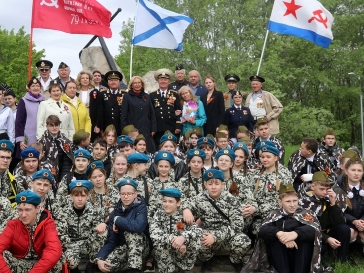 Рязанцы почтили память моряков-подводников в преддверии Дня Победы