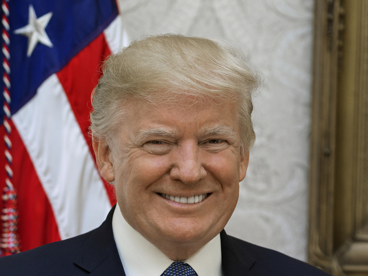 Трамп назвал фон дер Ляйен "потрясающей" и сказал, что хочет с ней встретиться