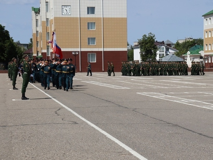 Парад войск Костромского гарнизона костромичи смогут увидеть на экранах на площади Мира